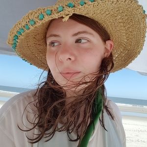 Meet your Posher, Kay